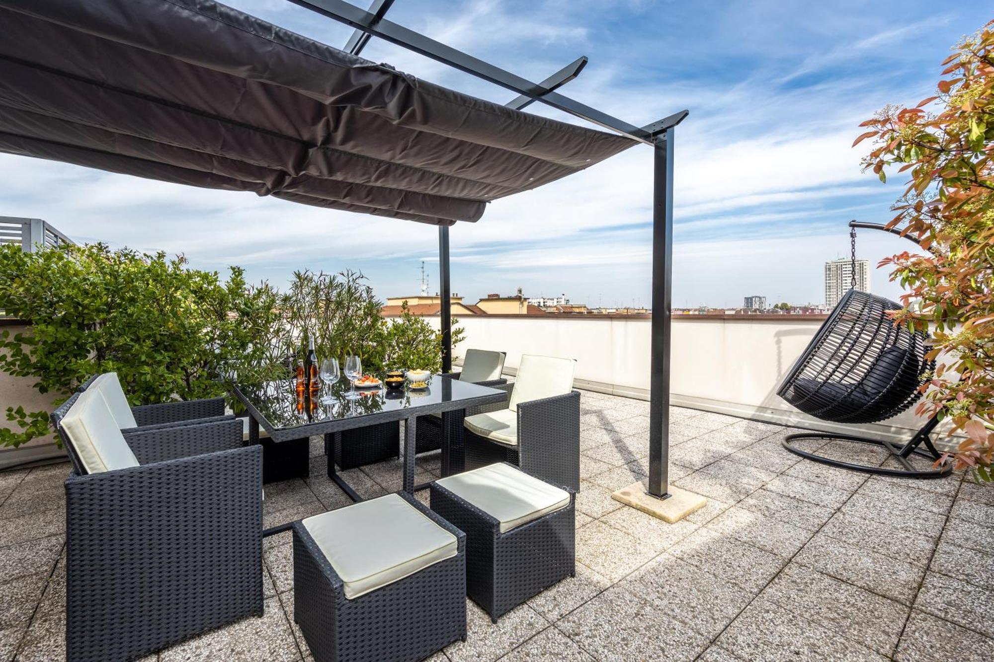 Bocconi'S Nest - Close To Duomo With Terrace Milan Exterior photo
